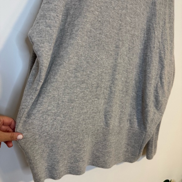 Athleta Gray Cashmere Wool Nirvana Cocoon Pranayama Wrap Cardigan Sweater Medium - Picture 10 of 10